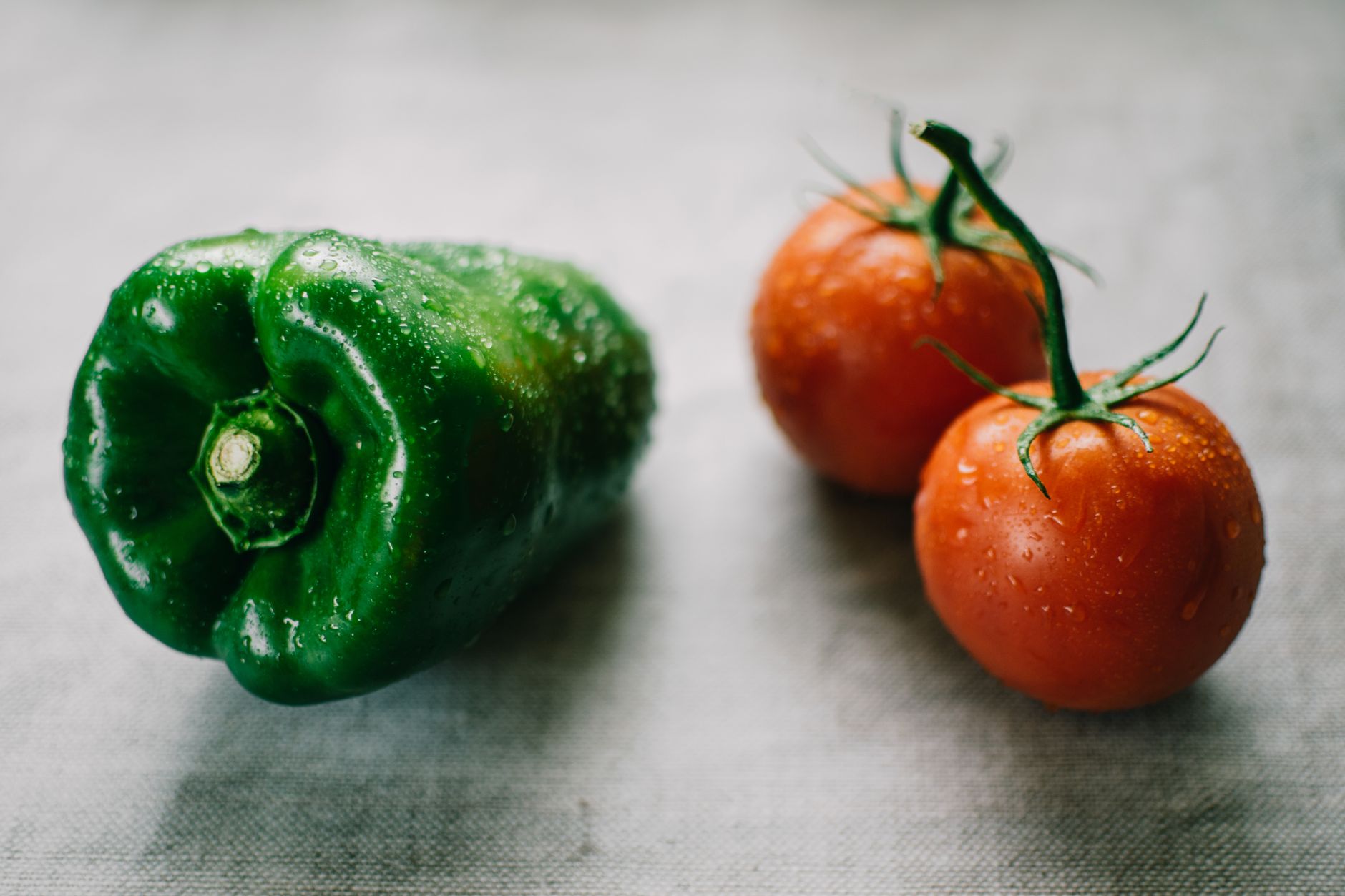 Pimiento Verde Y Tomates